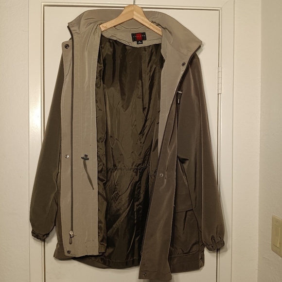 EUC Gallery Women's Olive Coat Jacket - Picture 4 of 7